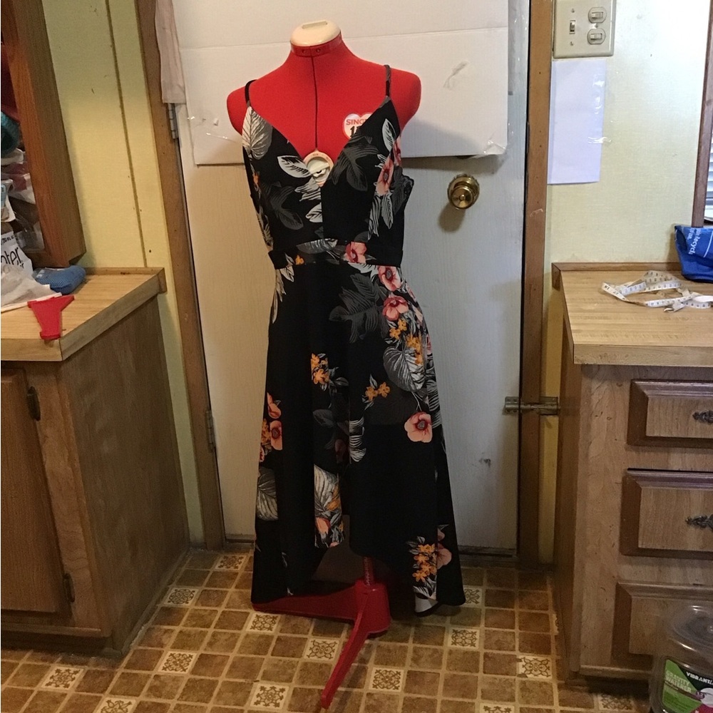 Charlotte Russe Xl Floral Black Dress zip up lace back, spaghetti strap.